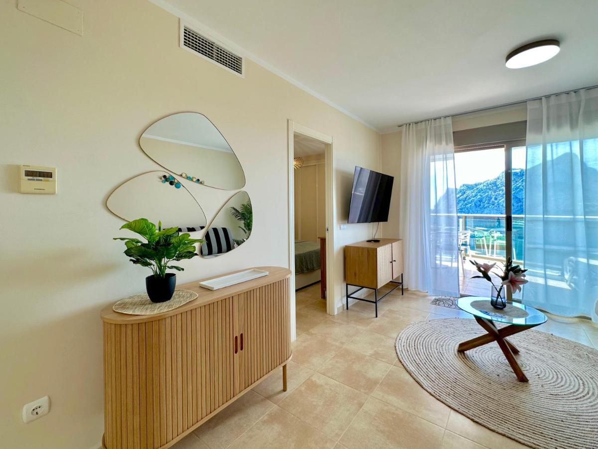 Clubrent - Esmeralda Suites 21º Piso カルプ エクステリア 写真